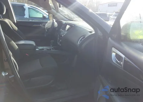 2019 Nissan Pathfinder Sv z USA, uszkodzony, nr VIN 5N1DR2MN2KC607572